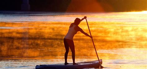 a beginner s guide to stand up paddle boarding part 4 paddling techniques sup adventurer