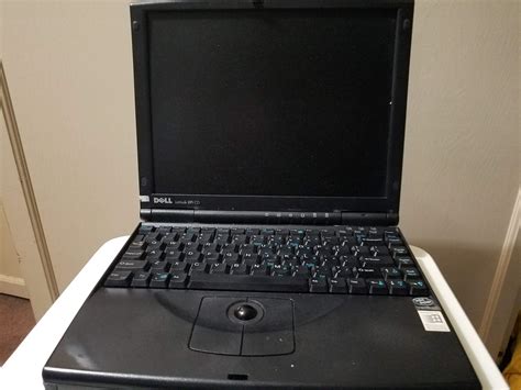Just Found And Boots Up Vintage Dell Latitude Xpi Laptop 90s Era