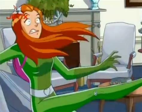 Pin By Naomi Kigu On Totally Spies Totally Spies Favorite Cartoon Character Anime