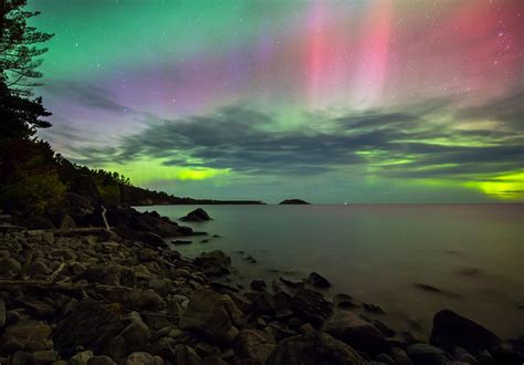 3 Best Places To See Northern Lights In Marquette Superior Stay Hotel