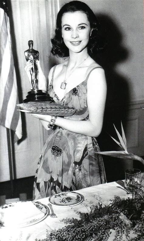 Vivien Leigh Oscar 1940 Gown With The Wind Gone With The Wind Vivien