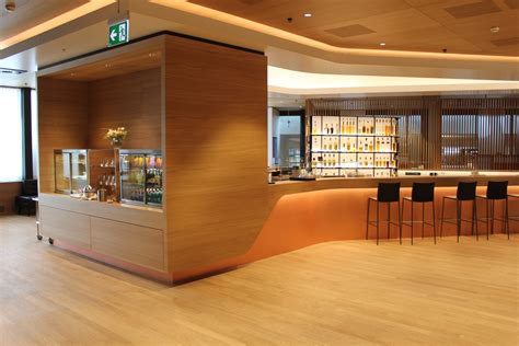 Stunning: Pictures from the New SWISS First Class Lounge in Zurich - Live and Let's Fly