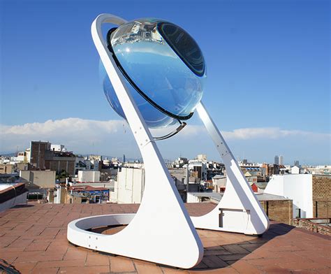 Crystal Ball Solar Concentrator Sees Bright Future In Solar Power And