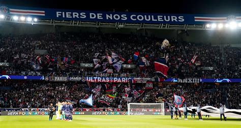 Psg Le Club Rend Hommage Au Virage Auteuil Pour Ses 30 Ans