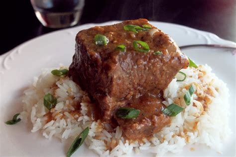 Smothered Short Ribs In The Slow Cooker Creole Contessa