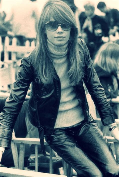 Francoise hardy was a wistful breath of fresh air during the sex, drugs & rock 'n' roll of the 1960s. Françoise Hardy. | Francoise hardy, French girl style, Style