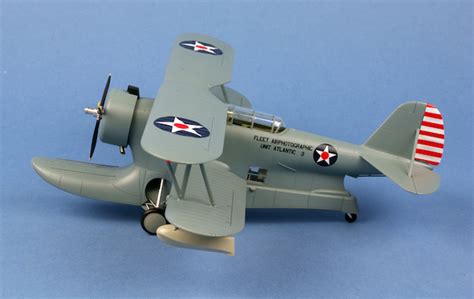 Easy Model Em39323 Grumman J2f 5 Duck Us Navy