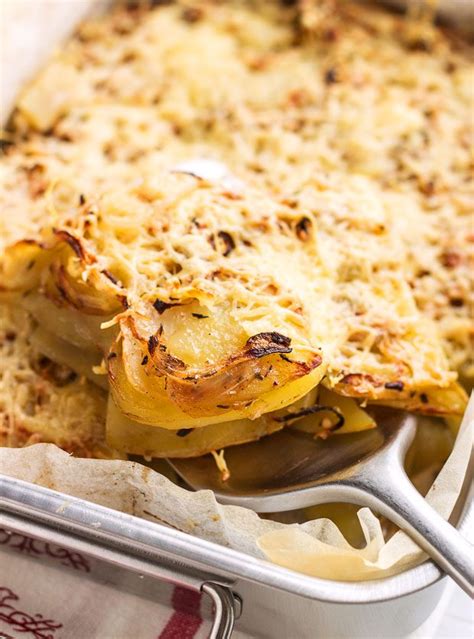 Enjoy them with butter, salt & pepper, or use them in your favorite baked sweet potato preheat the oven to 425°f and line a rimmed baking sheet with parchment paper or aluminum foil. 3 Easy Baked Potatoes in Oven Recipes — Eatwell101