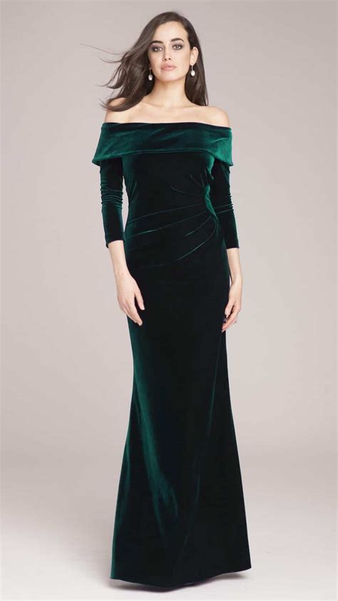 9 Trending Velvet Green Dresses Wessexroyal