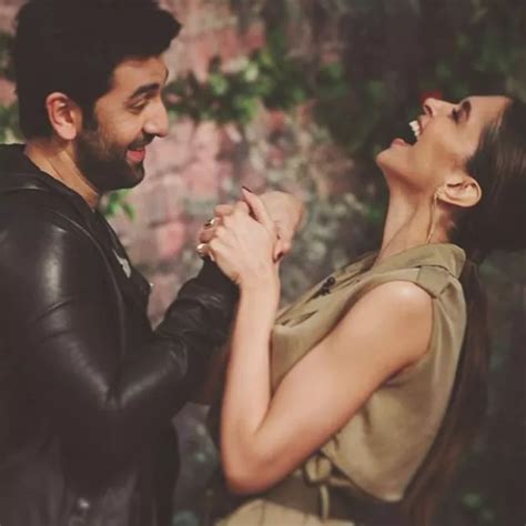 15 times ranbir kapoor and deepika padukone taught us how to remain friends with your ex flame