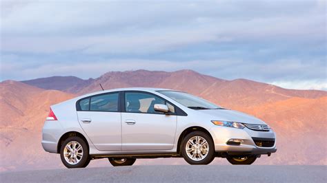 2011 Honda Insight Adds New $18,950 Entry Model, Upgraded Features