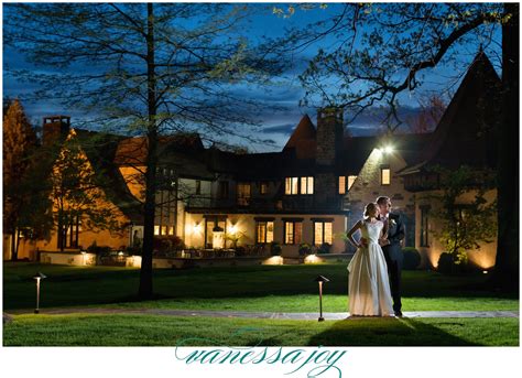 Pleasantdale Chateau Wedding Photos By Vanessa Joy Photography