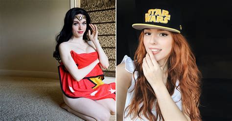 Geek Out With Some Sexy Fangirls 35 Photos Thechive