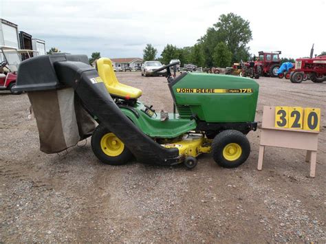 John Deere 175 Hydro Wextra Blades And Bagger