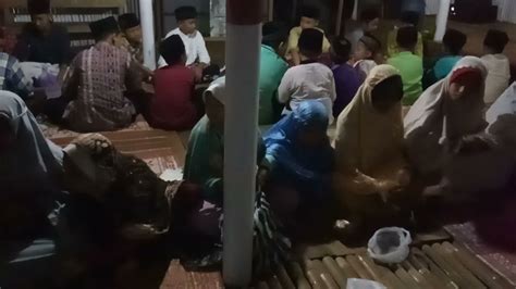 Makan Bareng Ala Pesantren Kuno Abdi 99 Youtube