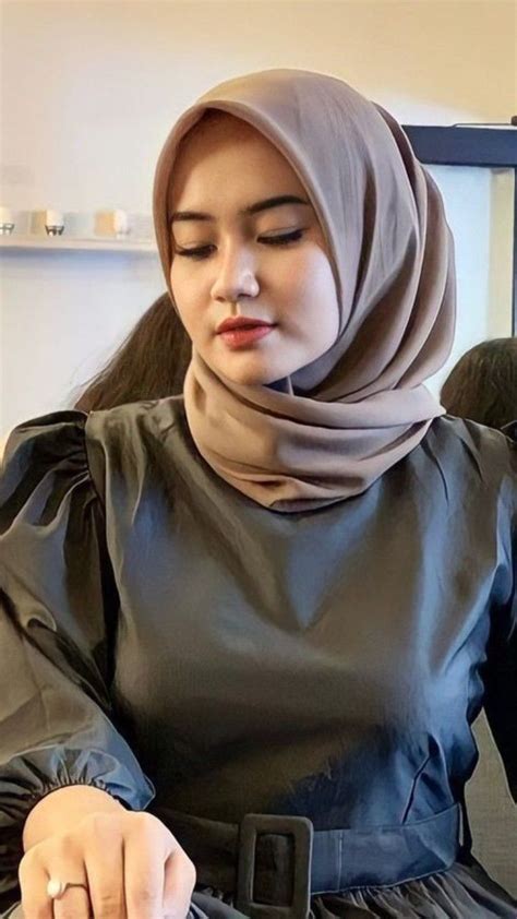 Hijab Chic Beautiful Hijab Muslim Fashion Fashion Outfits Womens