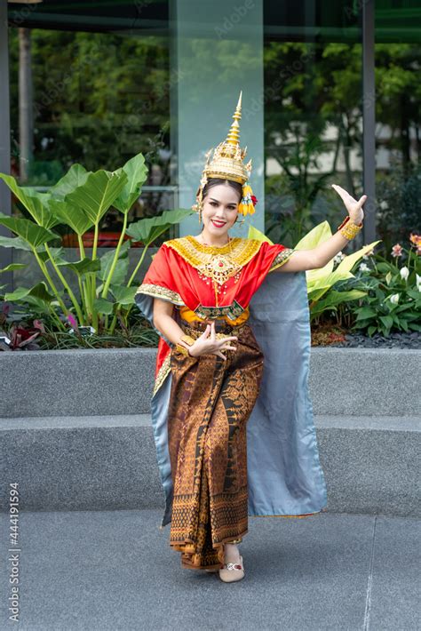 Thailand Traditional Costume Hot Sex Picture