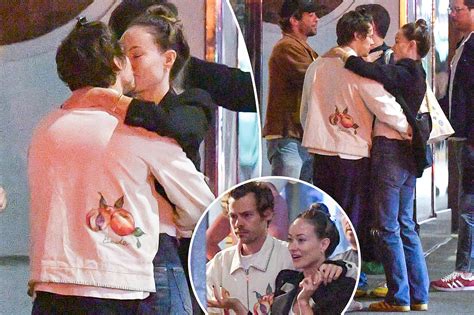 Harry Styles And Olivia Wilde Pack On The Pda In Nyc After Breakup
