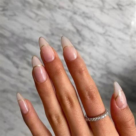 60 Best Almond Shape Nail Designs For 2023 The Trend Spotter
