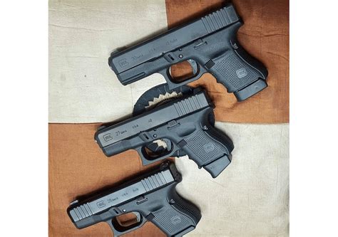 Glock Subcompact Pistols Glock 26 Gen4 And 5 9mm Glock 27 40 Sandw And