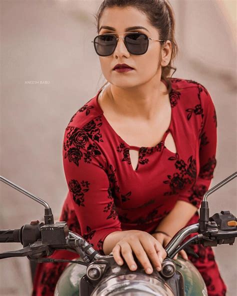 Sarayu Mohan Photoshoot Stills By Aneesh Babu South Indian Actress