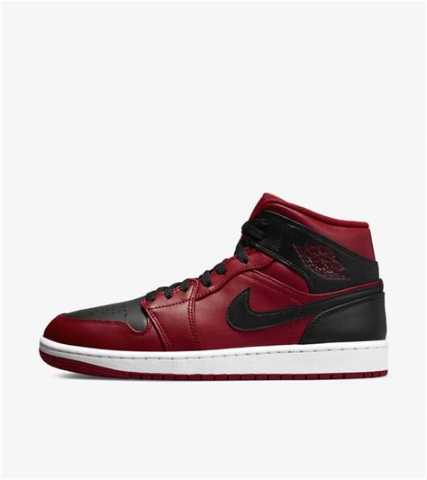Air Jordan 1 Mid Gym Red And Black 554724 660 Release Date Nike
