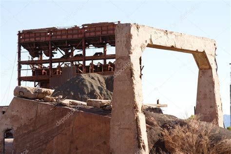 Abandoned Mine Structure — Stock Photo © Timbalcomb 10779112