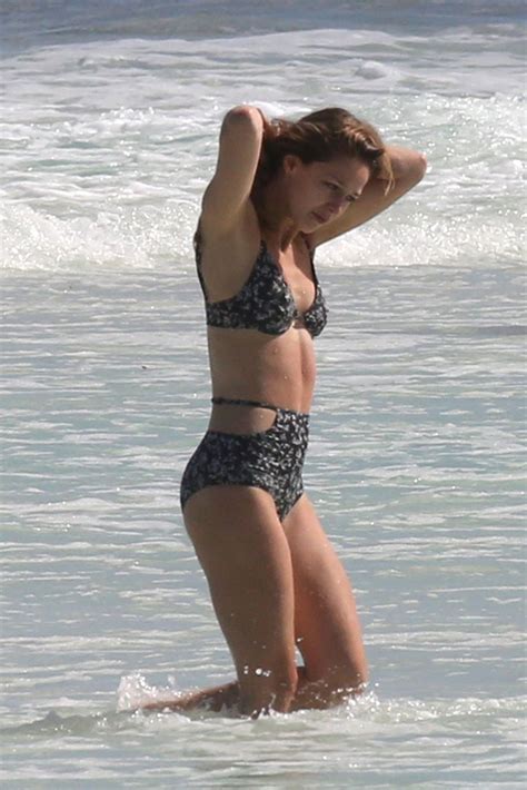 Melissa Benoist Hot Bikini Swimsuit Celebrity Hd