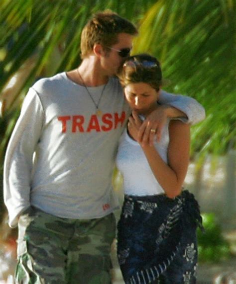 Jennifer Aniston And Brad Pitt January 2005 Vacation In Cabo San Lucas