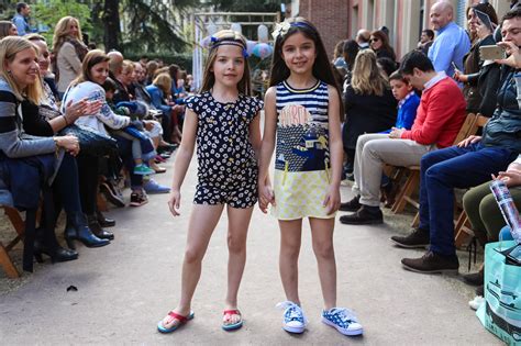 Rosalita Señoritas En La Pasarela Madrid Petit Walking Moda Infantil