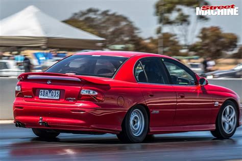 Carolyn Rossers Holden Vx Commodore