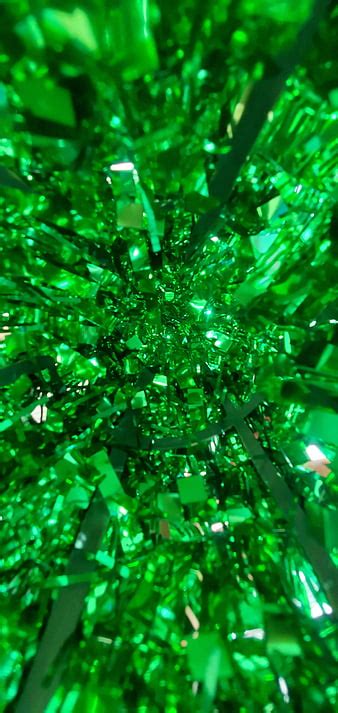 Share More Than 85 Emerald Green Wallpaper Iphone Latest Incdgdbentre
