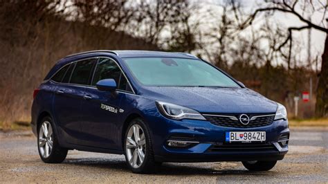 Test Opel Astra 15 Cdti St Poslúži Aj Vo Firme Topspeedsk