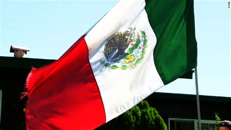 Mexican Flag Confrontation Goes Viral Cnn Video