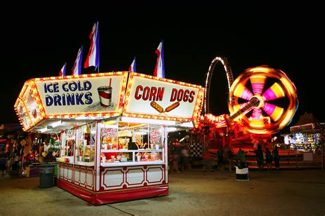 Pin By Joy Ahn On The Wizard Of Oz Food Stands Carnival Images Carnival