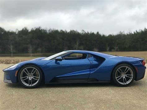 2017 Ford Gt Liquid Blue Ford Gt40 Hot Rides Amazing Cars Awesome