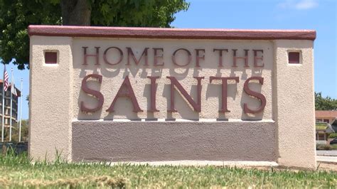 Santa Maria High School Aims To Help All Seniors To Apply For Financial Aid