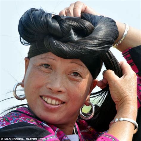 Chinese Women With The Worlds Longest Locks Show Off The Ancient