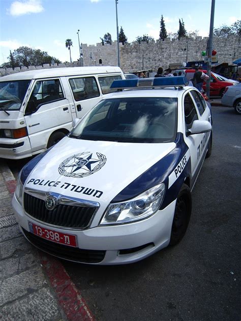 Police Car Of Israel 01 Police Cars By Country Wikimedia Commons