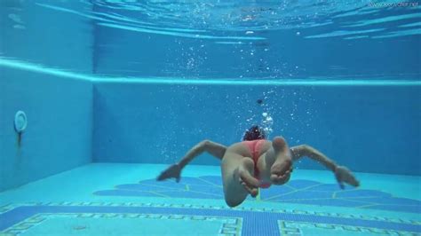 Sazan Cheharda On And Underwater Naked Swimming Starring On Pornstar