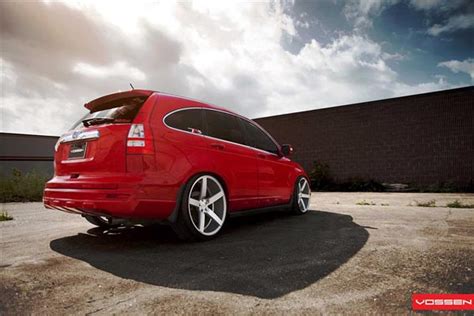 Maybe you would like to learn more about one of these? Honda CRV com rodas Vossen aro 22