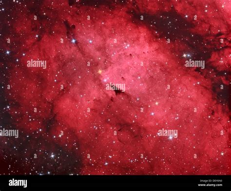 Diffuse Emission Nebula Surrounding Sadr Or Gamma Cygni Stock Photo Alamy