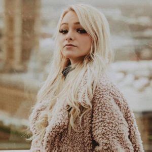 Zoe laverne was born on june 3, 2001, in indiana. Zoe Laverne Age, Biography, Height, Net Worth, Boyfriend ...