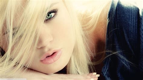 Blonde Juicy Lips Green Eyes Long Hair Face Wallpapers HD Desktop