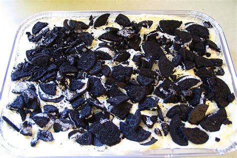 Bake in the preheated oven for 35 minutes. Oreo Dump Cake With Condensed Milk - 101 Simple Recipe