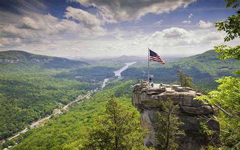 Chimney rock national historic site. Chimney Rock State Park — Getaways For GrownupsGetaways ...