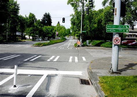 Salomon Seattles Newest Protected Bike Lane Just Part Of Normal