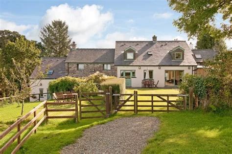 9 Unique Welsh Homes For Sale That Could Completely Change Your Life