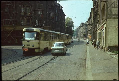Das günstigste angebot beginnt bei € 72.500. Leipzig, Lindenau | Leipzig in the 1970's. | Lutz Schramm ...