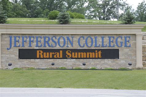 10di1388 309 Sign At Jefferson College In Hillsboro Mo Flickr